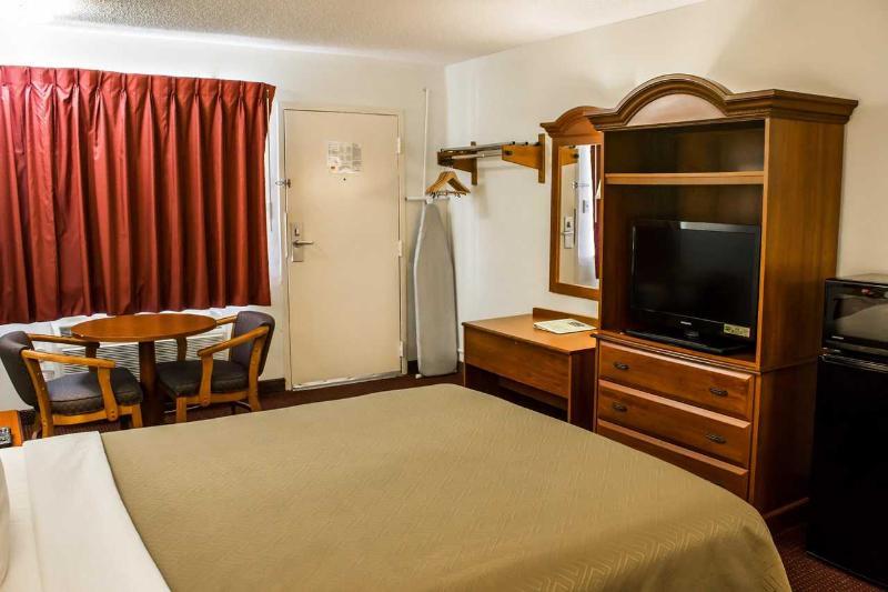 Econo Lodge Selma Extérieur photo